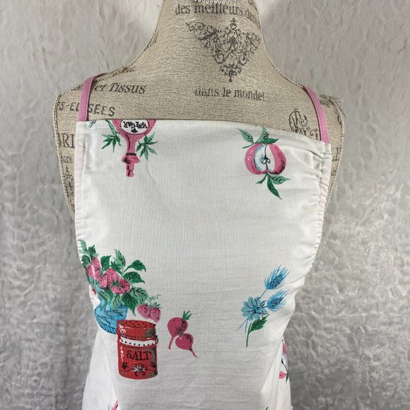 Vintage 1960s White Floral Print Full Apron with Pocket - Picture 3 of 9